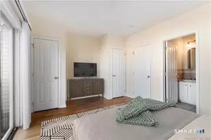 25a Dolsen Pl, Stamford, CT 06901 - Photo 9