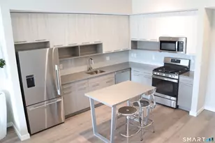 880 Pacific St, Stamford, CT 06902 - Photo 11