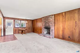 979 Farmington Dr, Cheshire, CT 06410 - Photo 9