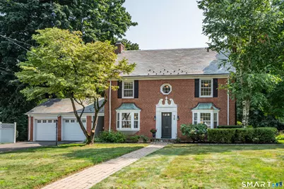 20 Staples Place, West Hartford, CT 06107 - Photo 1