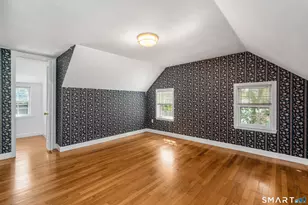 20 Staples Pl, West Hartford, CT 06107 - Photo 29