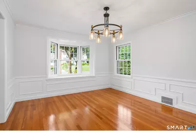 20 Staples Place, West Hartford, CT 06107 - Photo 5