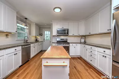 265 Arrowhead Place, Stratford, CT 06614 - Photo 17