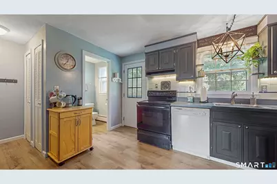201 Regan Road #30A, Vernon, CT 06066 - Photo 5