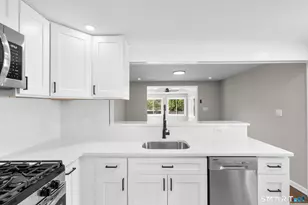 42 Butler Rd, North Haven, CT 06473 - Photo 11