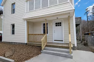 14 Smith St, Ansonia, CT 06401 - Photo 1