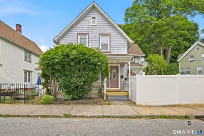 182 Broad Street, Norwich, CT 06360 - Photo 1
