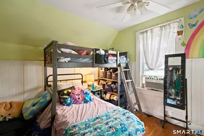 182 Broad Street, Norwich, CT 06360 - Photo 25