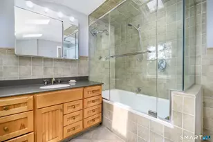 271 Soundview Ave, Stamford, CT 06902 - Photo 21