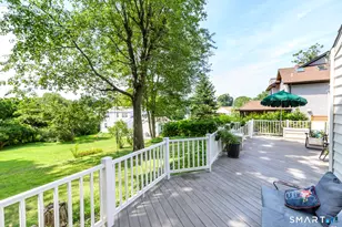 271 Soundview Ave, Stamford, CT 06902 - Photo 27