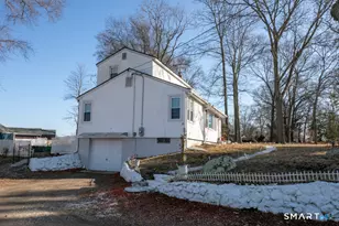10 Beach Park Rd, Clinton, CT 06413 - Photo 25