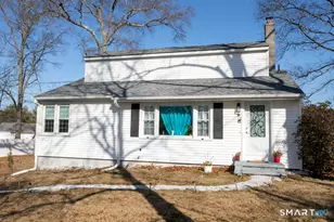 10 Beach Park Rd, Clinton, CT 06413 - Photo 1
