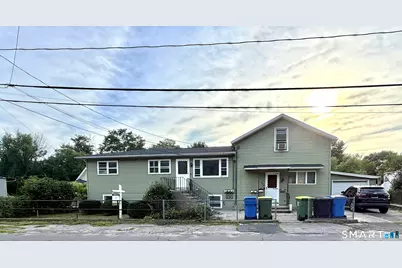 348 Oak Street, Waterbury, CT 06705 - Photo 1