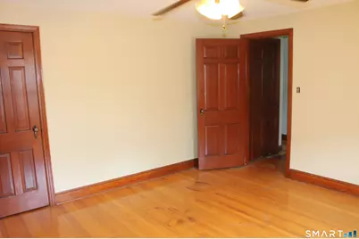 26 Edgewood Street, Meriden, CT 06451 - Photo 31