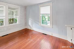 49 Essex St, Deep River, CT 06417 - Photo 9