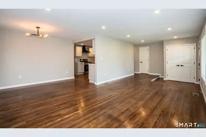 102 Knollwood Road, West Hartford, CT 06110 - Photo 7