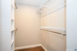 102 Knollwood Rd, West Hartford, CT 06110 - Photo 19