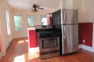 112 Bennett St, Bridgeport, CT 06605 - Photo 9