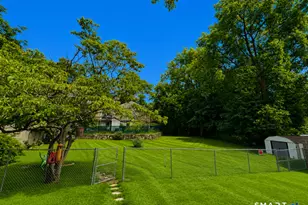 4 Orchard St, West Haven, CT 06516 - Photo 9