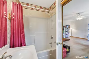 165 Foxboro Dr, Newington, CT 06111 - Photo 23