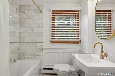 121 Parry Road, Stamford, CT 06907 - Photo 17