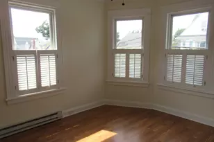 114 Bennett St, Bridgeport, CT 06605 - Photo 3