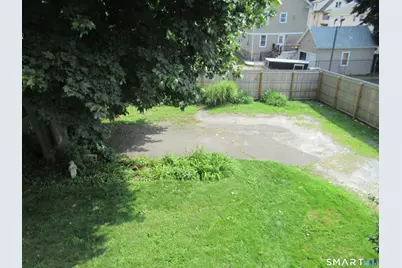 112 Bennett Street #2nd floor, Bridgeport, CT 06605 - Photo 17