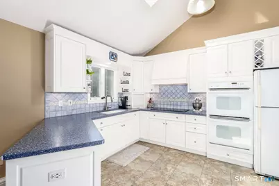 12 Mountain View Avenue, New Milford, CT 06776 - Photo 11