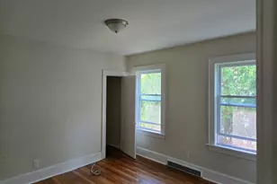 921 Cooke St, Waterbury, CT 06704 - Photo 9