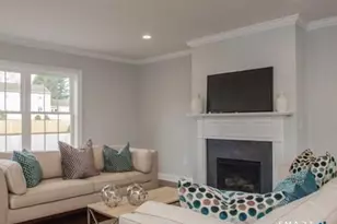 777 N Main St, West Hartford, CT 06117 - Photo 3