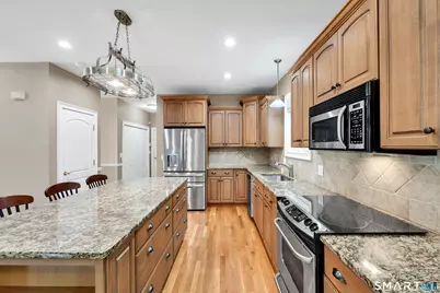 3 Arrowhead Trail, Waterford, CT 06385 - Photo 9