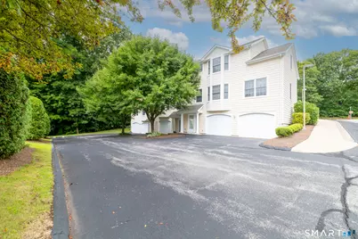 5 Parkwoods Drive #5, Norwich, CT 06360 - Photo 3