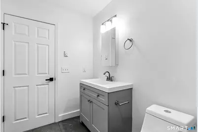 62 Chestnut St Extension #6, Danbury, CT 06810 - Photo 19