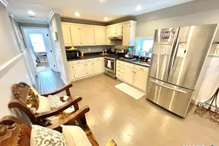 840 E Broadway, Milford, CT 06460 - Photo 15