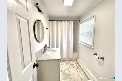 840 East Broadway, Milford, CT 06460 - Photo 11