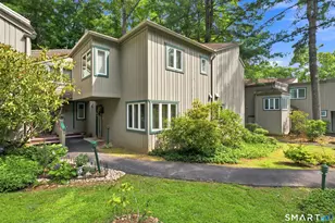8 Lyle Ct, Farmington, CT 06032 - Photo 1