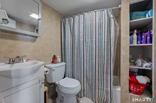 324 S Main St, New Britain, CT 06051 - Photo 17