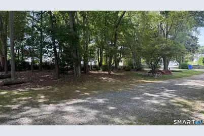 186 Great Neck Road, Waterford, CT 06385 - Photo 11