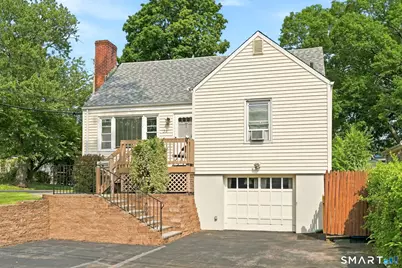 28 Ridgewood Avenue, Stamford, CT 06907 - Photo 3
