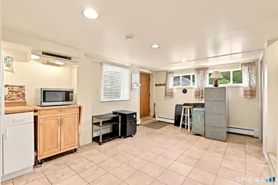 28 Ridgewood Avenue, Stamford, CT 06907 - Photo 27