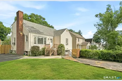 28 Ridgewood Avenue, Stamford, CT 06907 - Photo 7