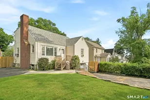 28 Ridgewood Ave, Stamford, CT 06907 - Photo 7