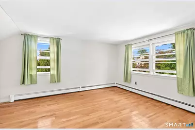 28 Ridgewood Avenue, Stamford, CT 06907 - Photo 15