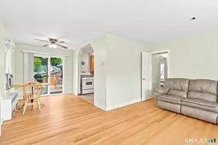 28 Ridgewood Ave, Stamford, CT 06907 - Photo 9