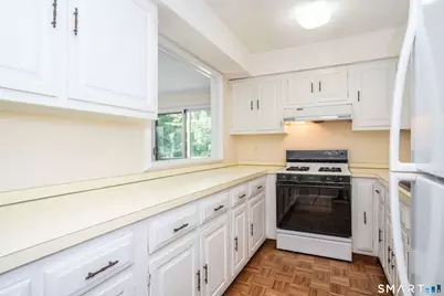 11 Byrne Court #E1, Farmington, CT 06032 - Photo 7