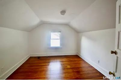 270 East Avenue, Bridgeport, CT 06610 - Photo 11