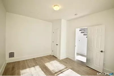 270 East Avenue, Bridgeport, CT 06610 - Photo 3
