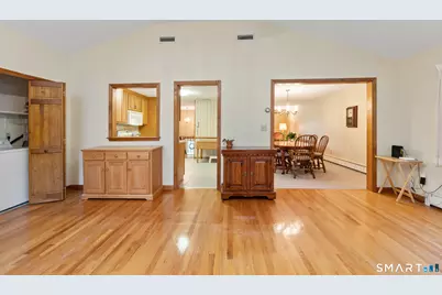 33 Four Rod Road, Hamden, CT 06514 - Photo 15