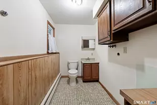 33 Four Rod Rd, Hamden, CT 06514 - Photo 33