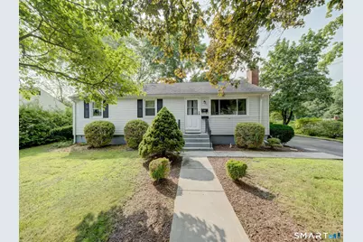 11 Forest Lane, Bloomfield, CT 06002 - Photo 1